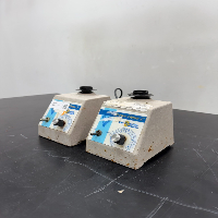 Scientific Industries G-560 Vortex Mixer image 1